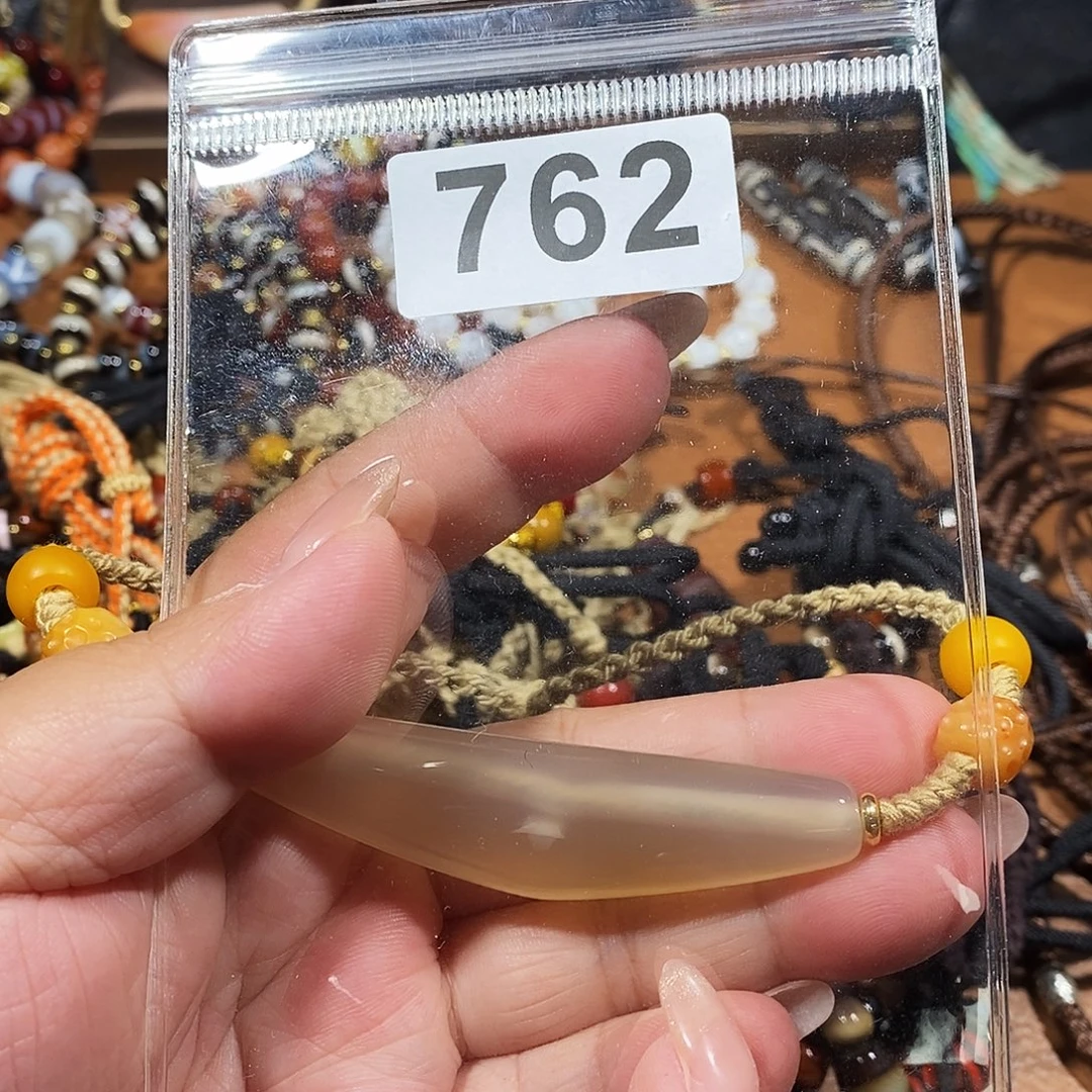 未镶嵌颈饰玛瑙/玉髓