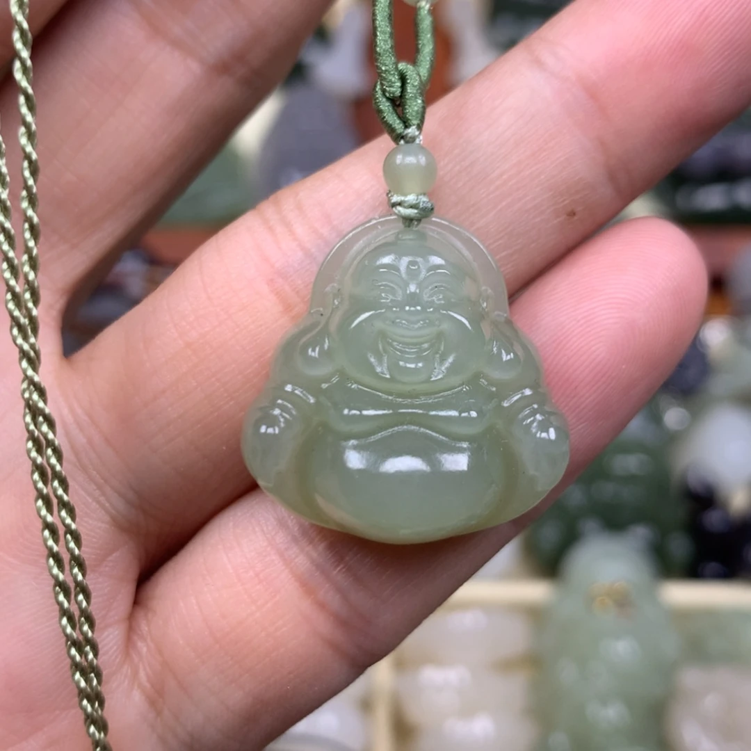 【闪购商品】颈饰未镶嵌和田玉