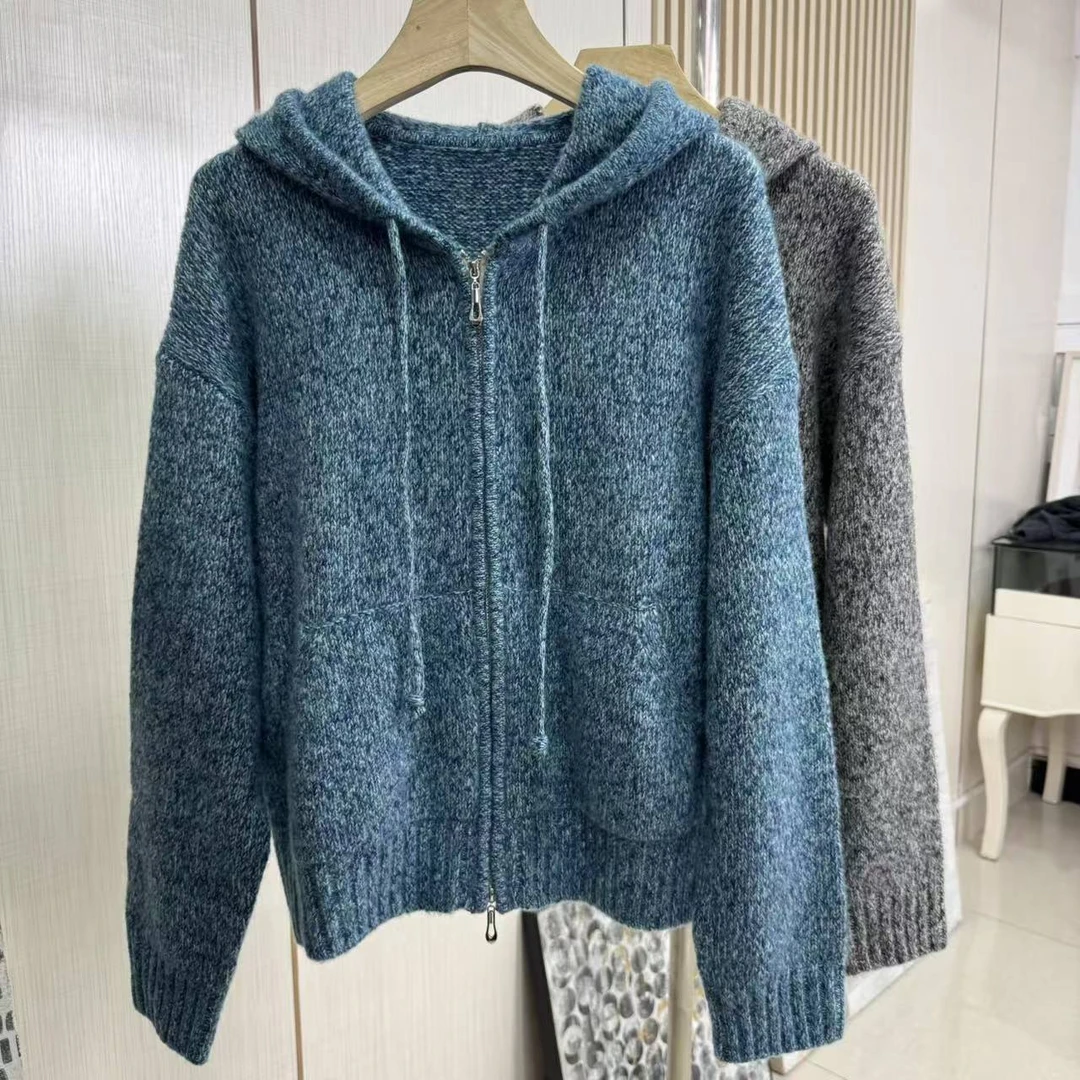 2025秋冬新款桑蚕丝羊绒女连帽宽松拉链毛衣针织开衫上衣