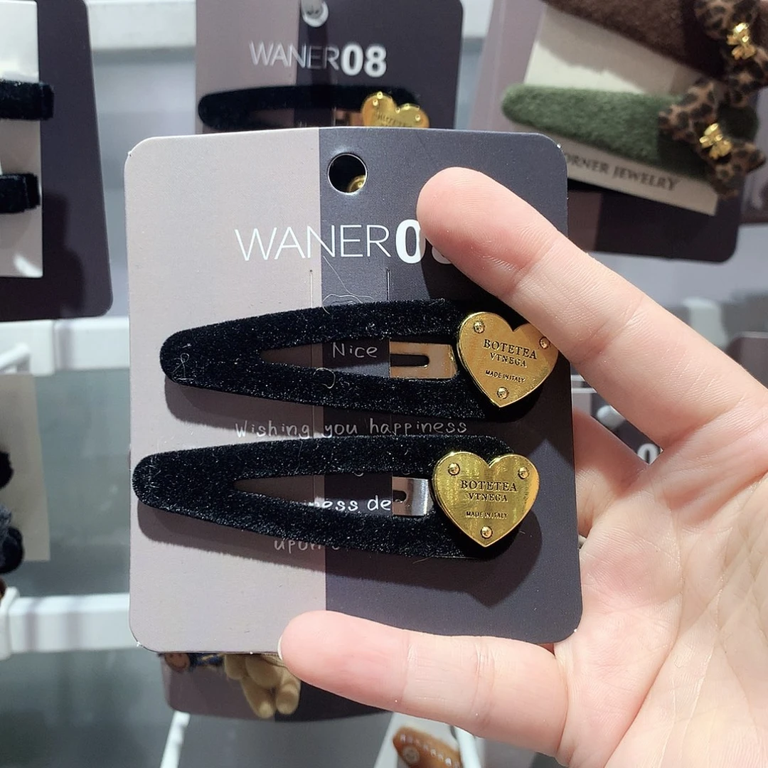 布艺非金属金色爱心拜拜