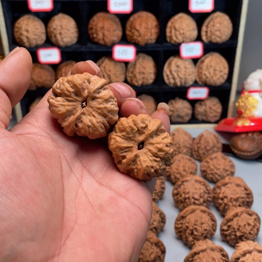 文玩核桃吊坠蛤蟆头37