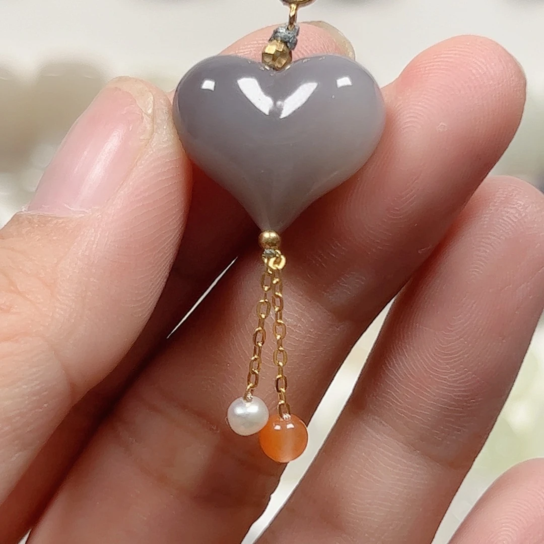 颈饰未镶嵌和田玉