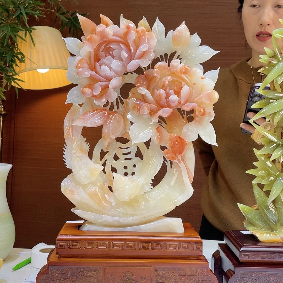 玉精品天然玉石牡丹花摆件