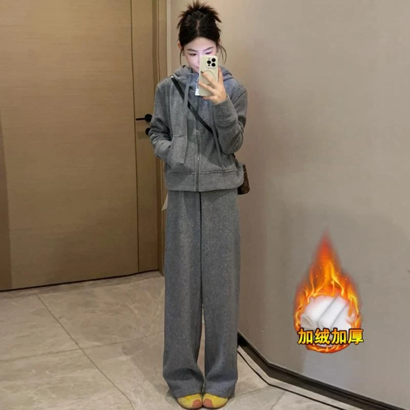 加绒加厚休闲套装女冬季新款洋气显瘦连帽开衫阔腿裤运动两件套潮