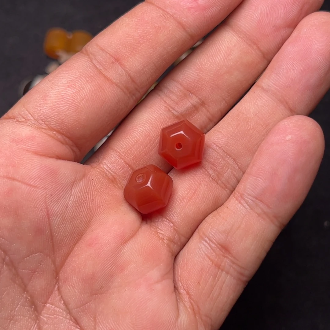 乔***儿玛瑙/玉髓未镶嵌配饰
