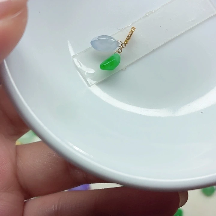 翡翠18K金镶嵌手链天然缅甸翡翠A货