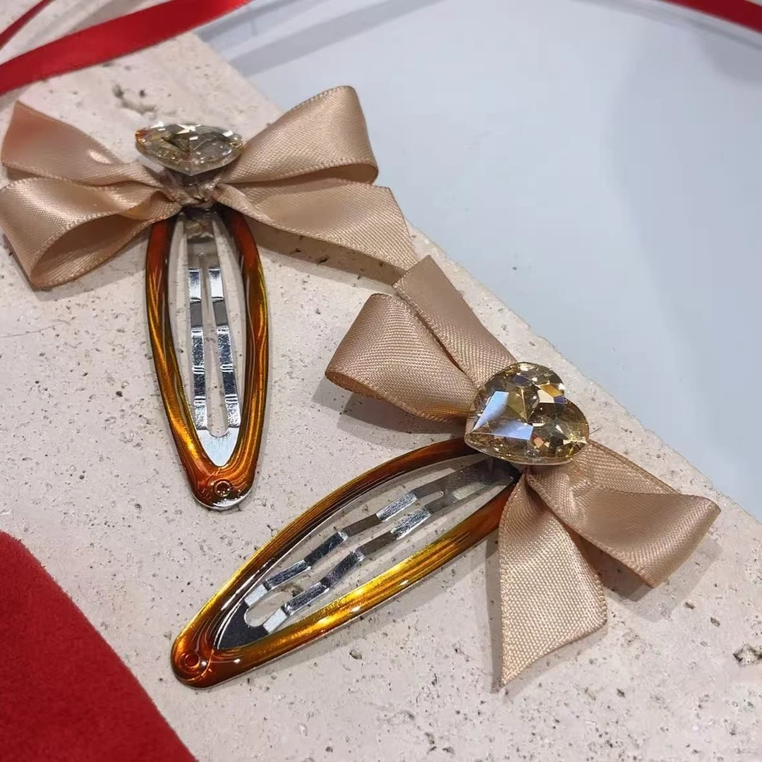 蝴蝶结爱心发夹一对装