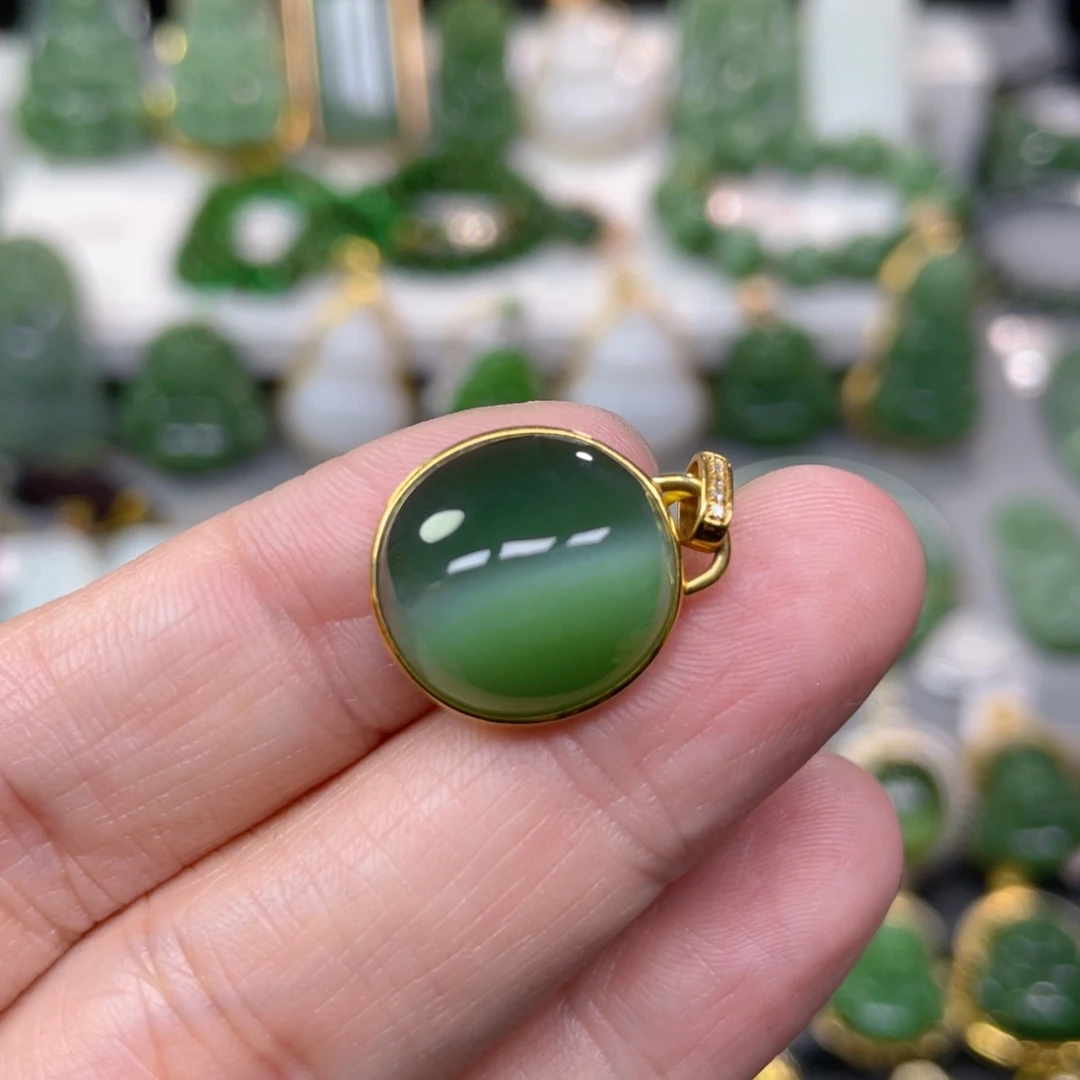和田玉（碧玉）18K金镶嵌吊坠(不含链)