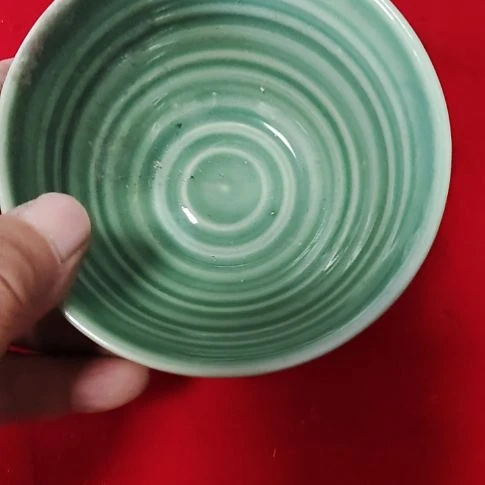 瓷片盘，沙锅，碗，盘，各种摆件，盘