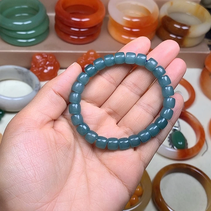 石英质玉未镶嵌手镯