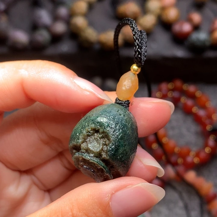 玛瑙/玉髓未镶嵌珠宝半成品