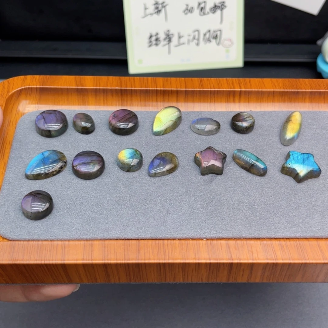 琪***园颈饰银S925镶嵌长石