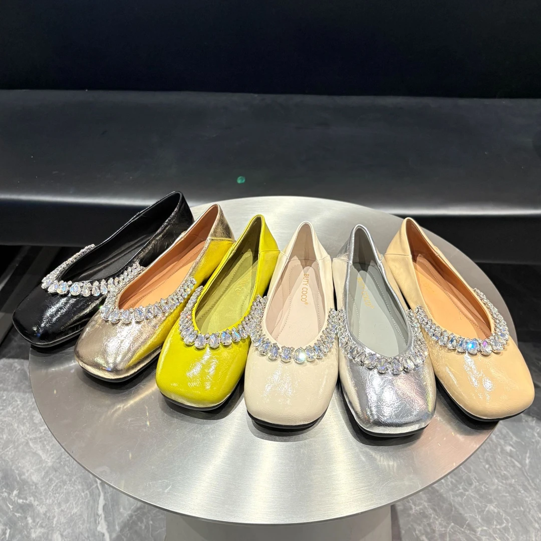 欧货2025春夏新款真皮圆头浅V口水钻软底平底舒适女单鞋616-511