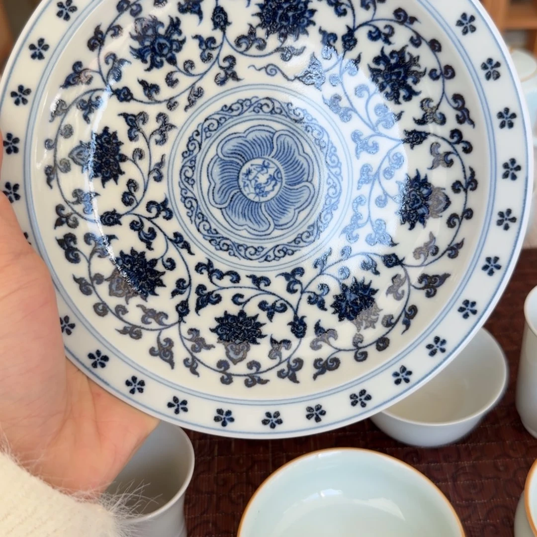 o***a瓷片青花瓷器的制作工艺与工艺等方面都