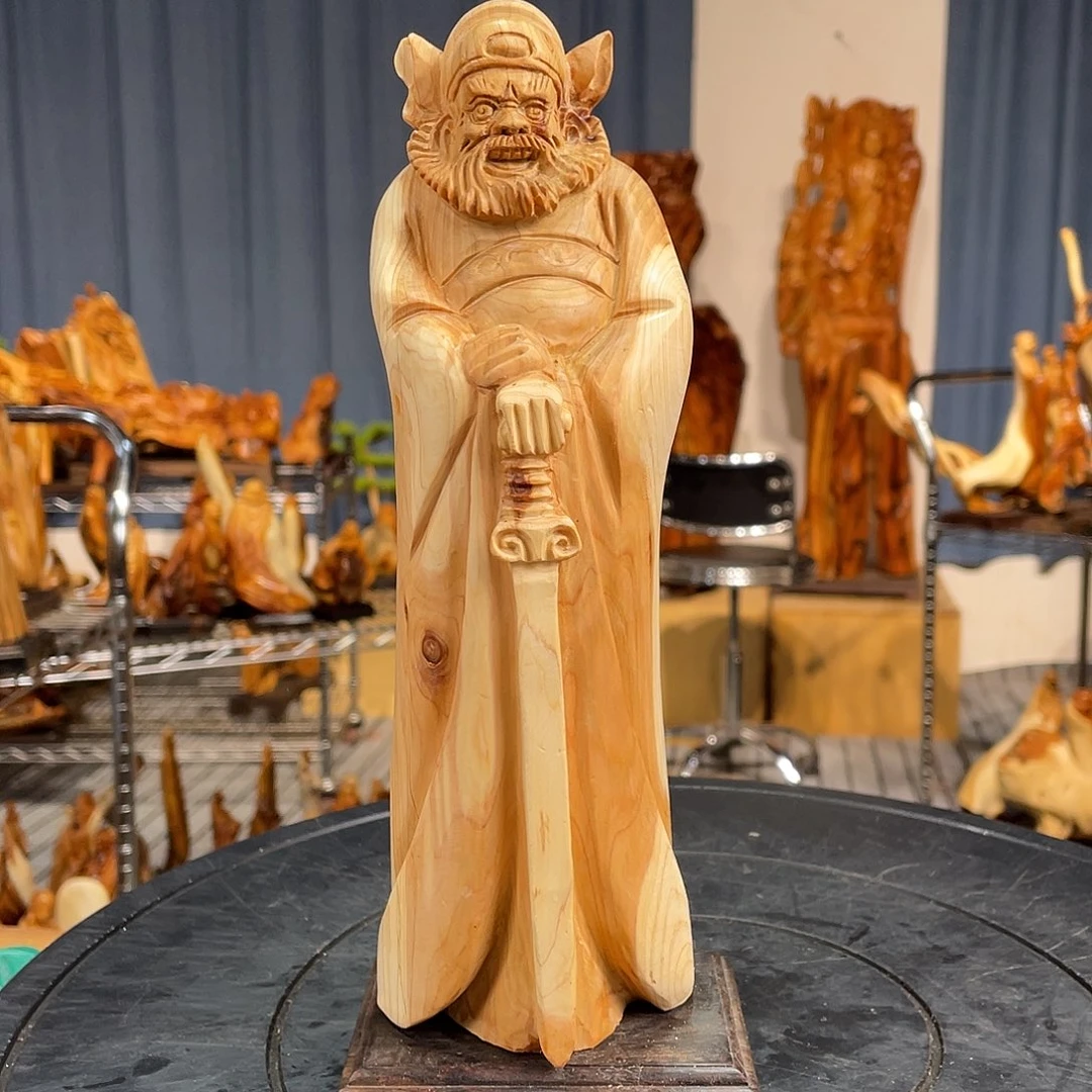 柏木（崖柏）随型艺术根雕