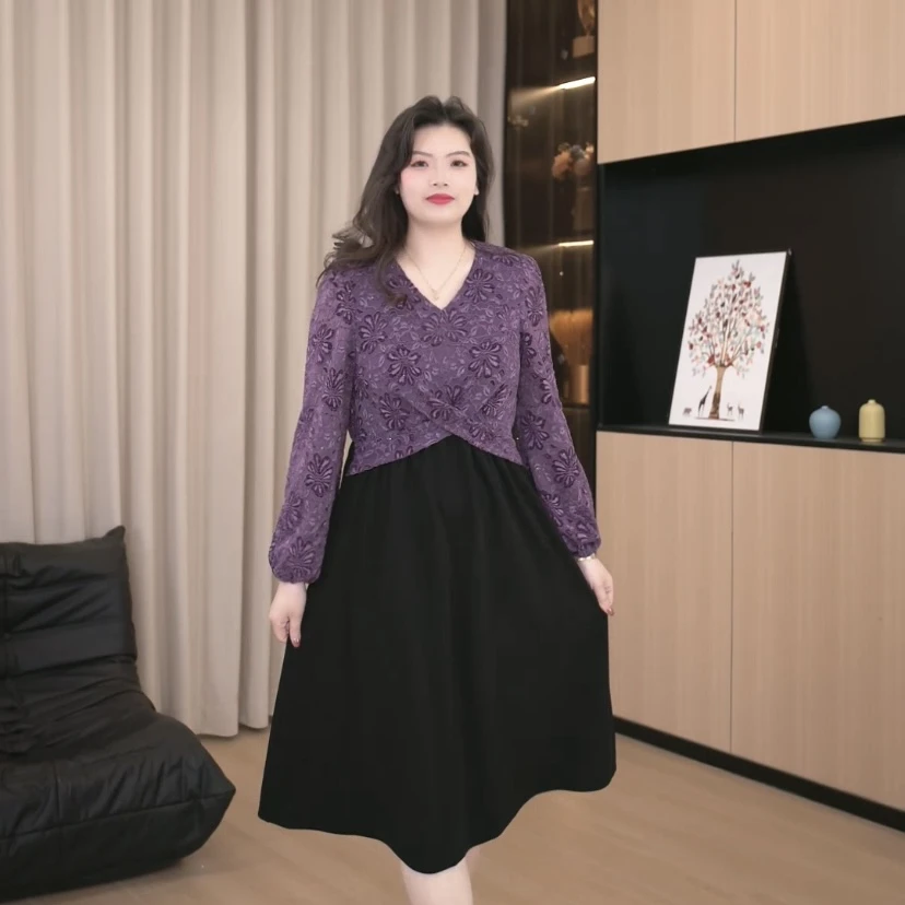 胖依依大码女装新款气质百搭时尚显瘦遮肉连衣裙ZB6560