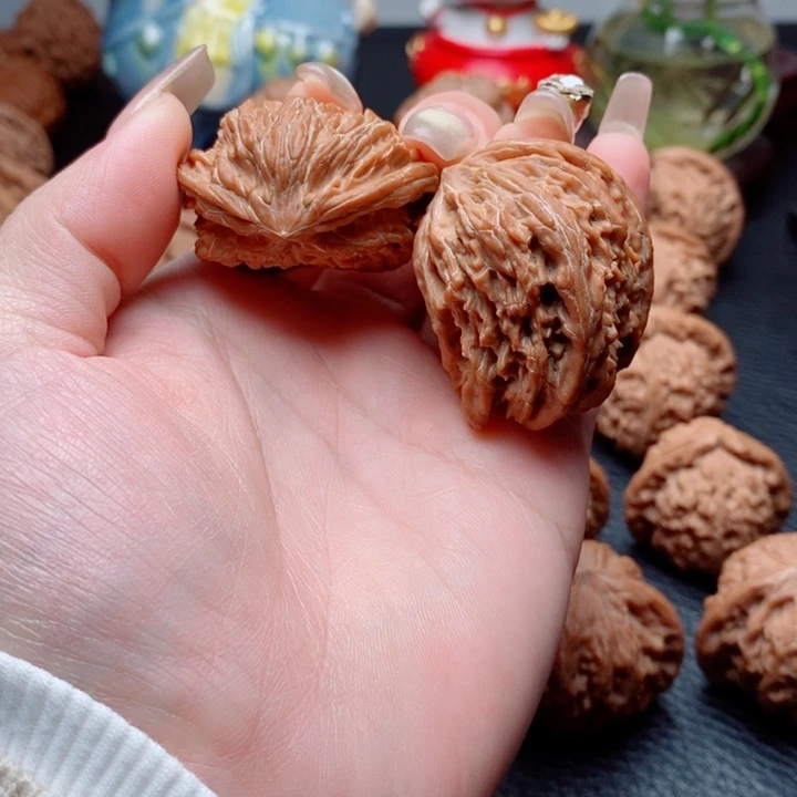 文玩核桃把件磨盘半壁