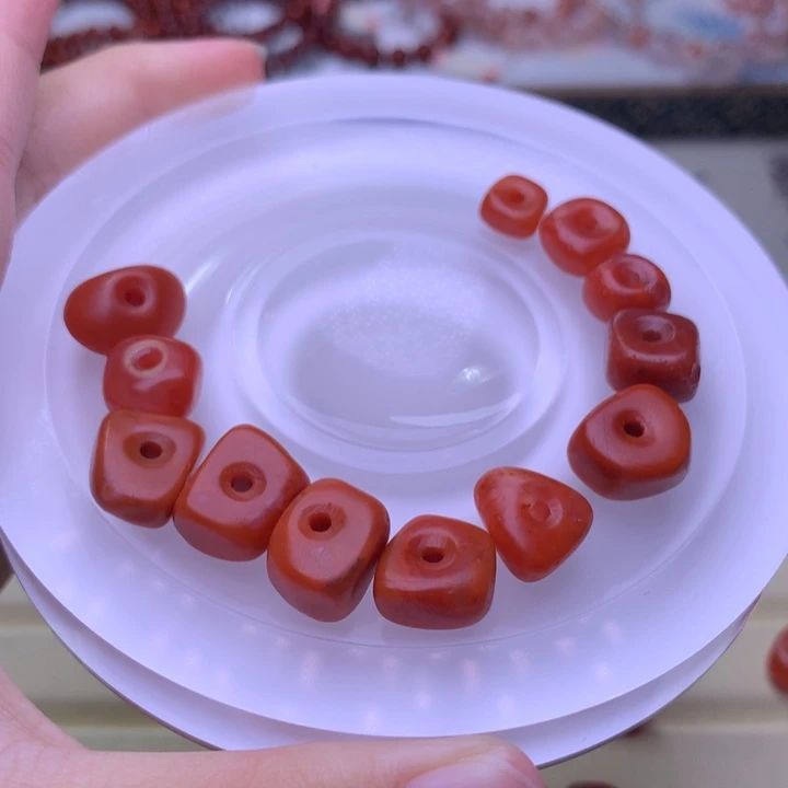 爱***鱼南红玛瑙屁桃未镶嵌30