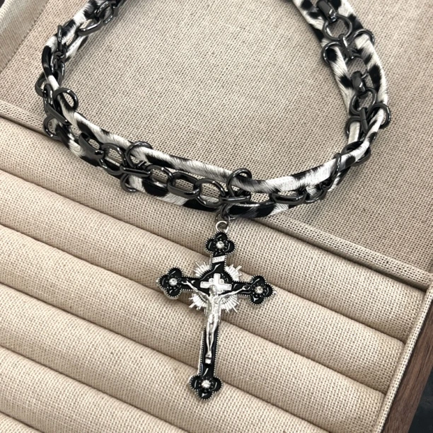 合金皮质项链 【17SR】黑白十字架皮质欧美风choker项链