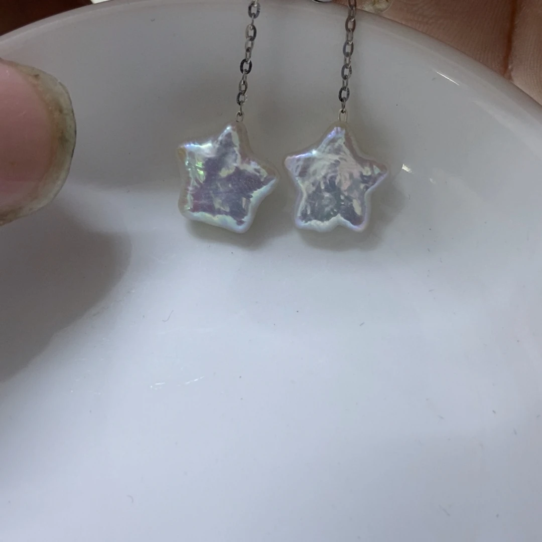 樾***樾合金耳钉淡水珍珠