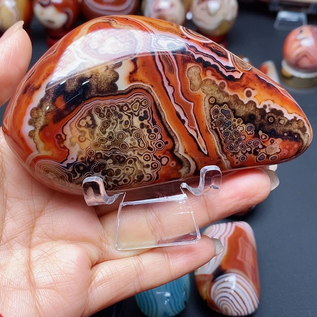 玛瑙/玉髓玛瑙三毛未镶嵌为**刘