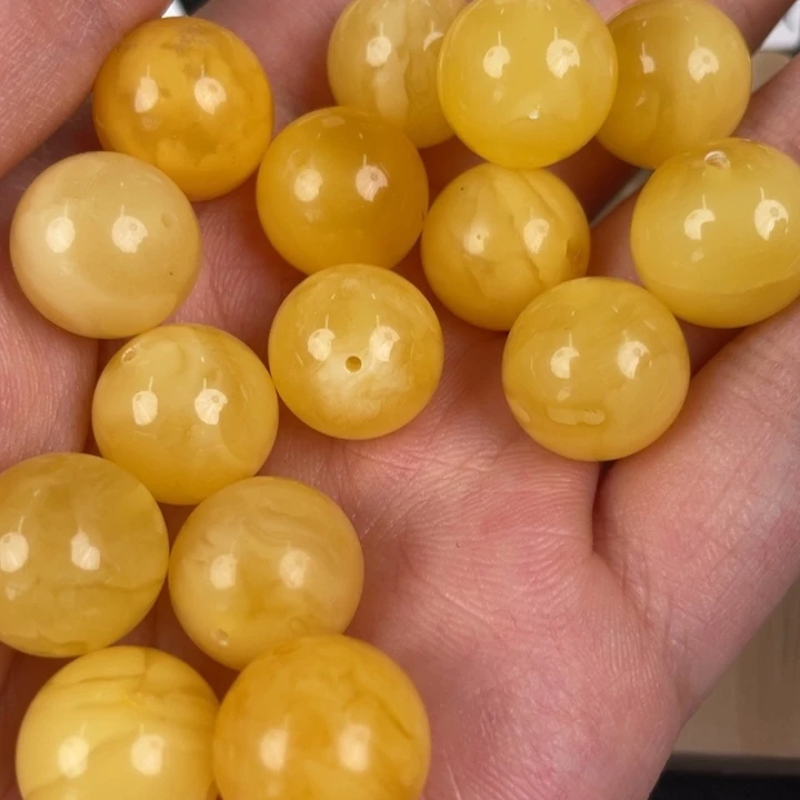 琥珀裸石未镶嵌天然186