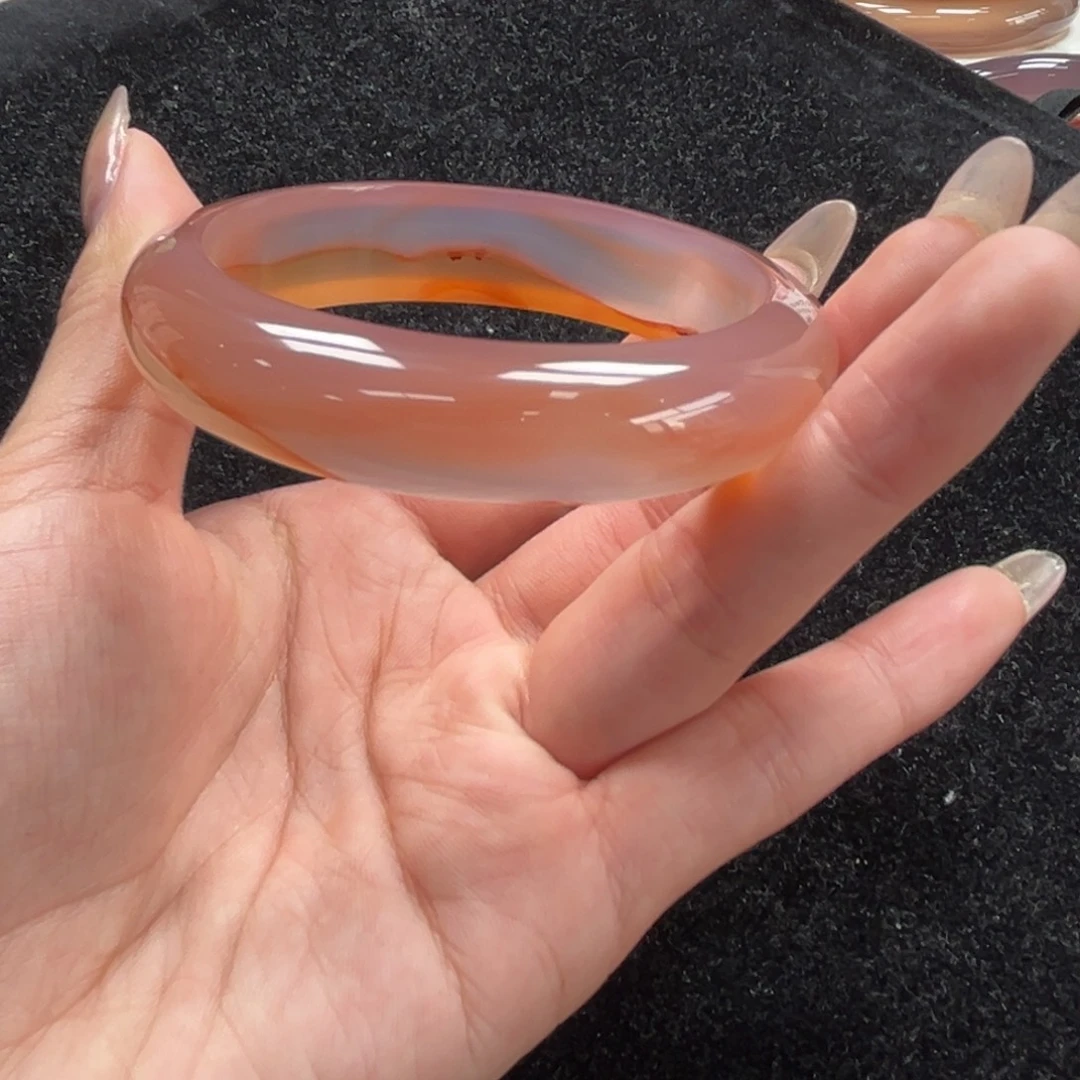 手镯玛瑙/玉髓未镶嵌