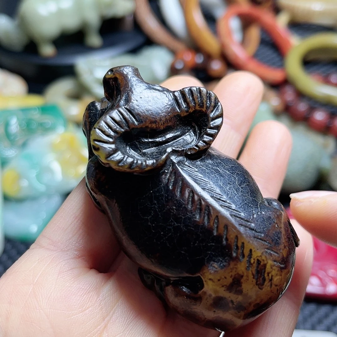 白玉菩提吊坠摆件