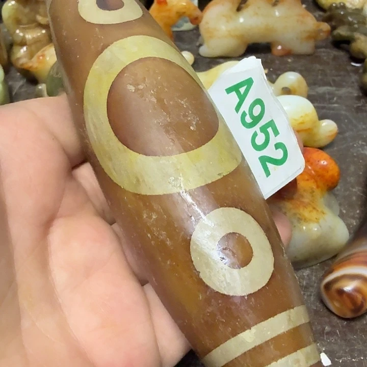 三***哥未镶嵌颈饰玛瑙/玉髓