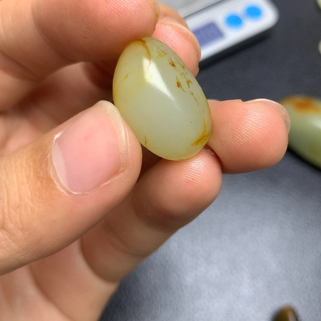 和田玉（糖玉）未镶嵌挂件