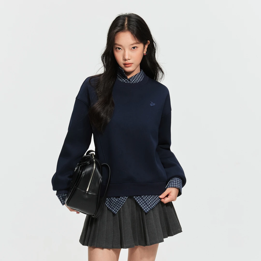 樱桃KIRSH韩系加绒套头卫衣宽松休闲运动上衣