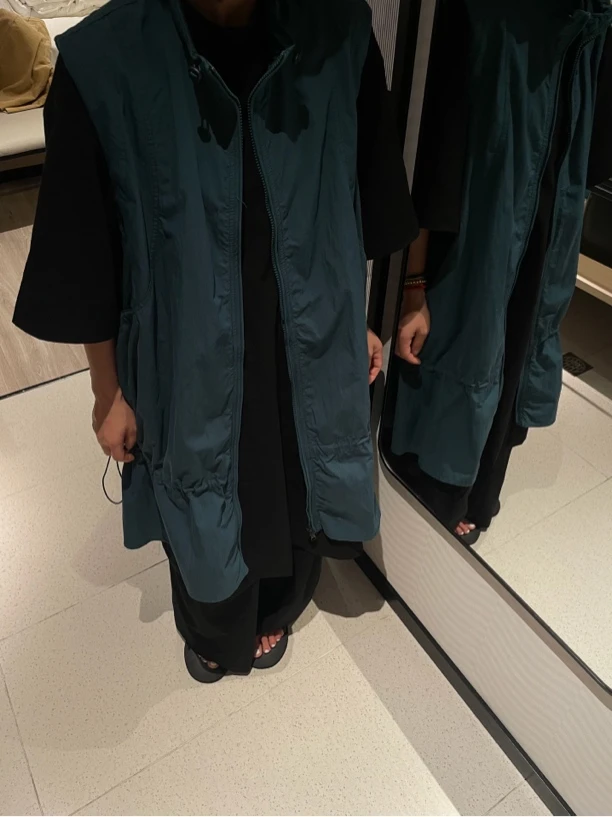 猫姐推荐｜宽松复古慵懒风设计款拉链式抽绳叠穿中长款马甲背心裙