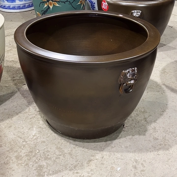 小***燕景德镇陶瓷鱼缸艺术