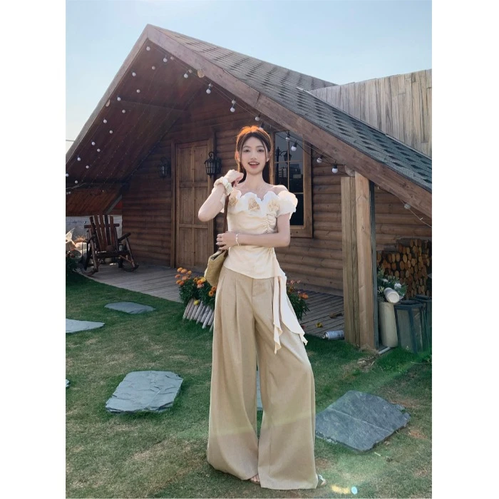 纯欲风设计花朵一字领不规则上衣女夏季新款高腰垂感休闲裤两件套