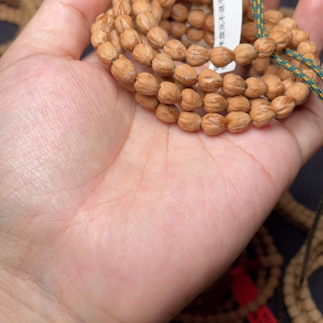 背***膀吊坠柏香籽/百香籽