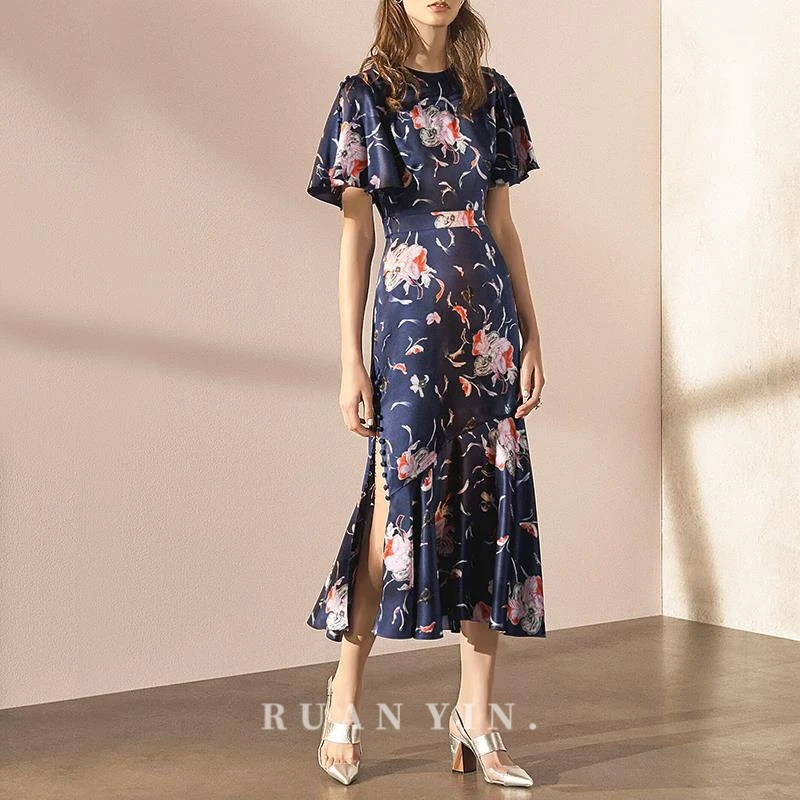 阮音温柔风缎面印花连衣裙碎花裙气质优雅收腰裙子缎面开叉长裙子