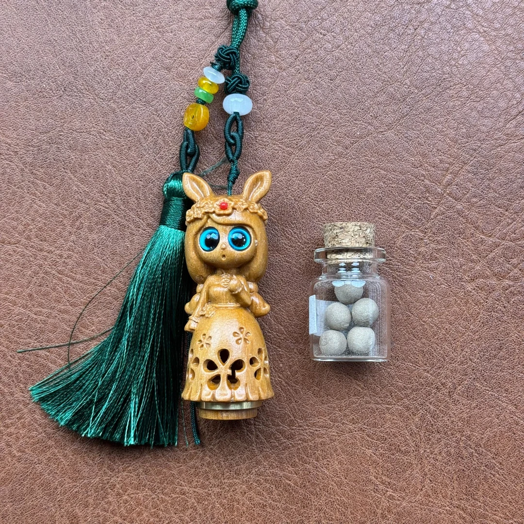 公主挂件车挂香熏（无礼盒）ZH192