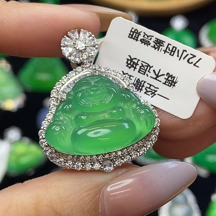 玛瑙/玉髓银S925镶嵌颈饰甜木纳绿佛公吊坠