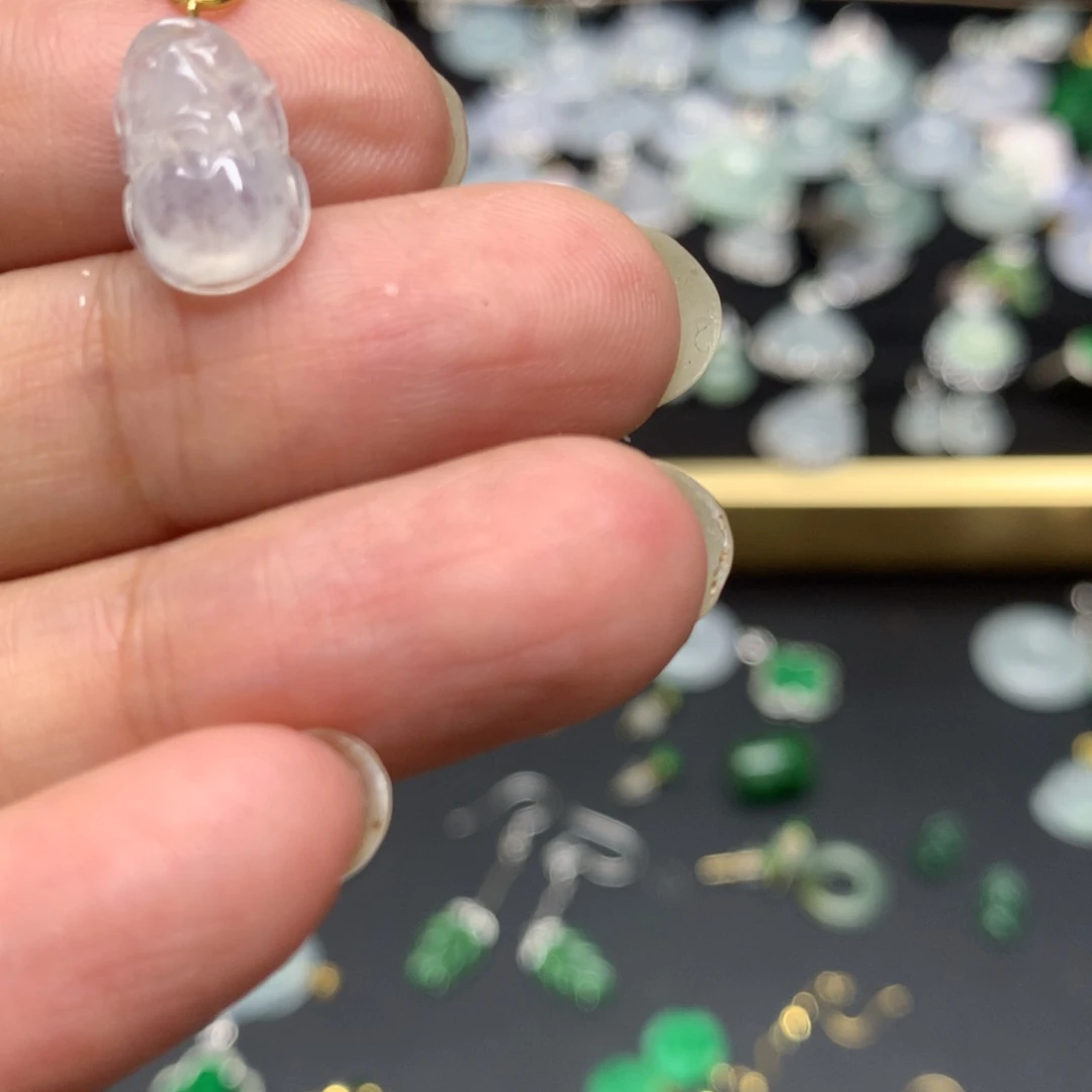 吊坠(不含链)18K金镶嵌翡翠有纹裂