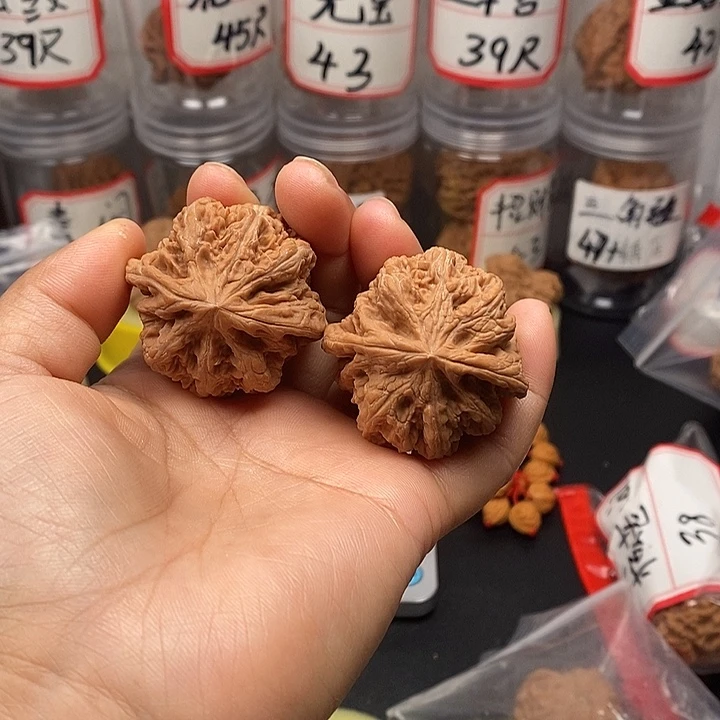 吊坠文玩核桃粗筋40