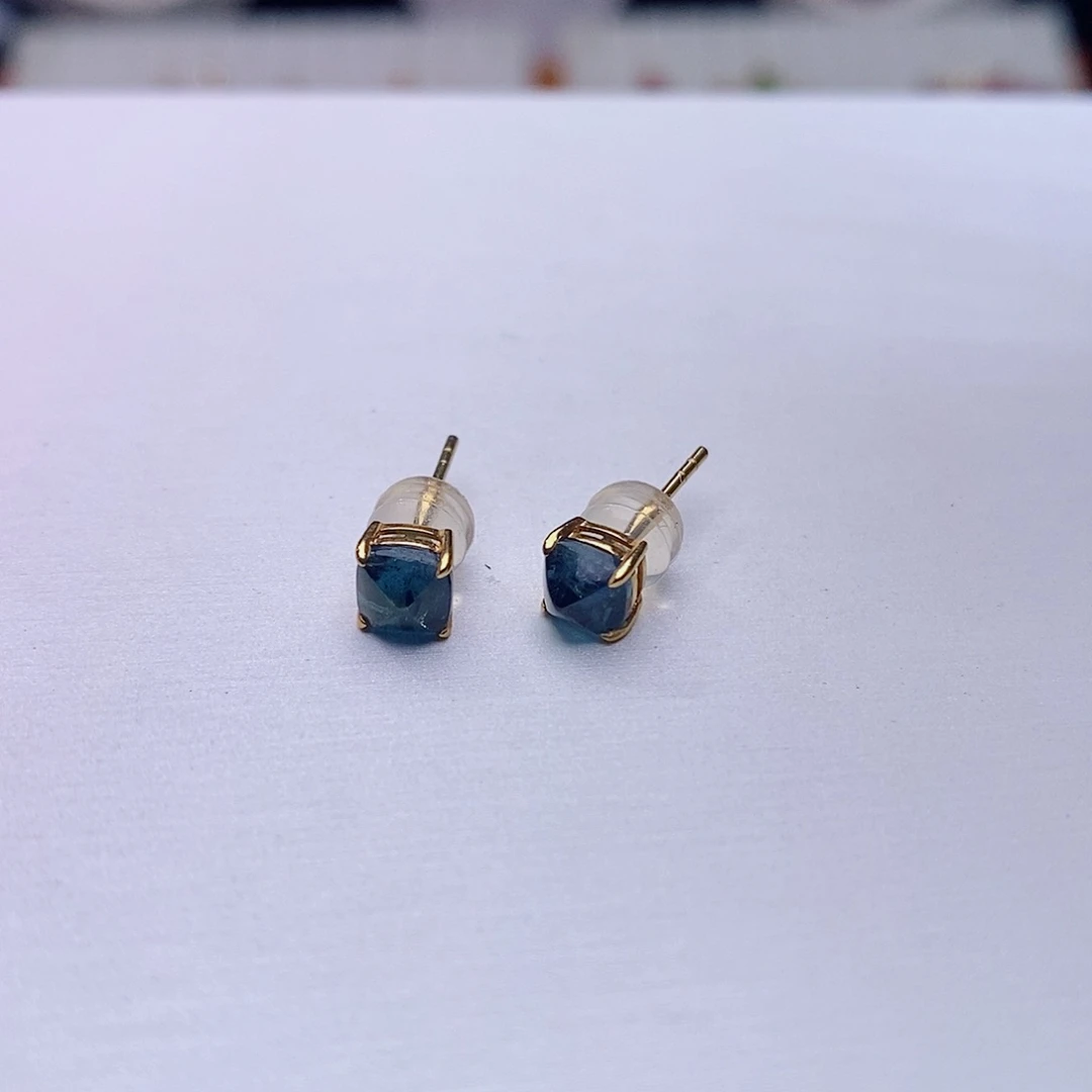 碧玺耳饰18K金镶嵌碧玺耳饰