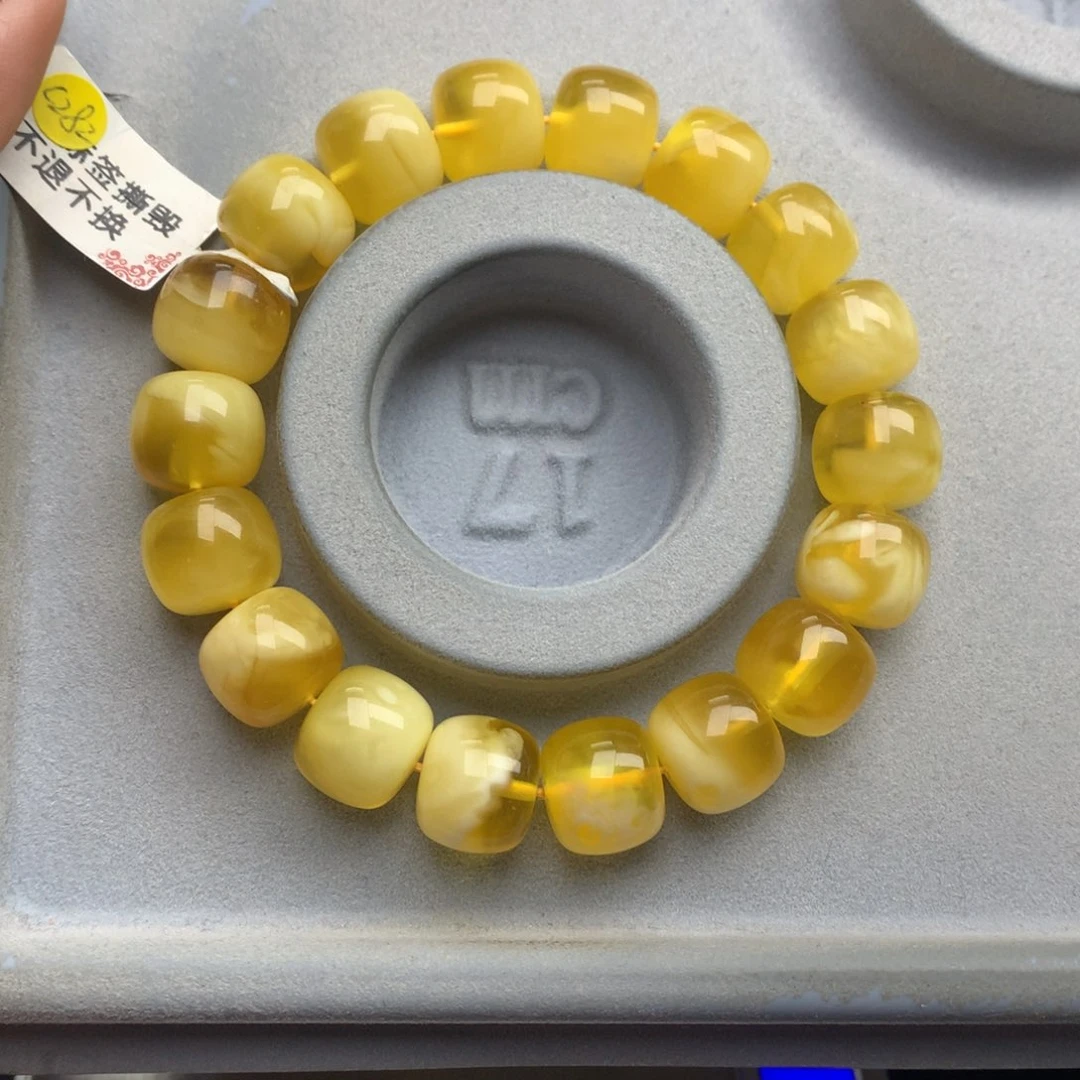 蜜蜡珠宝奇石未镶嵌18