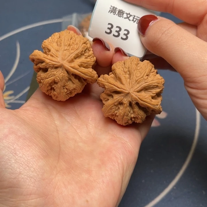 文玩核桃把件粗筋43.333