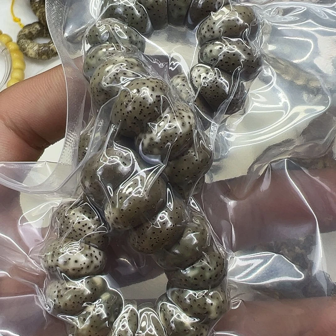 手串星月菩提40高端变态绿猪大肠单圈13左右