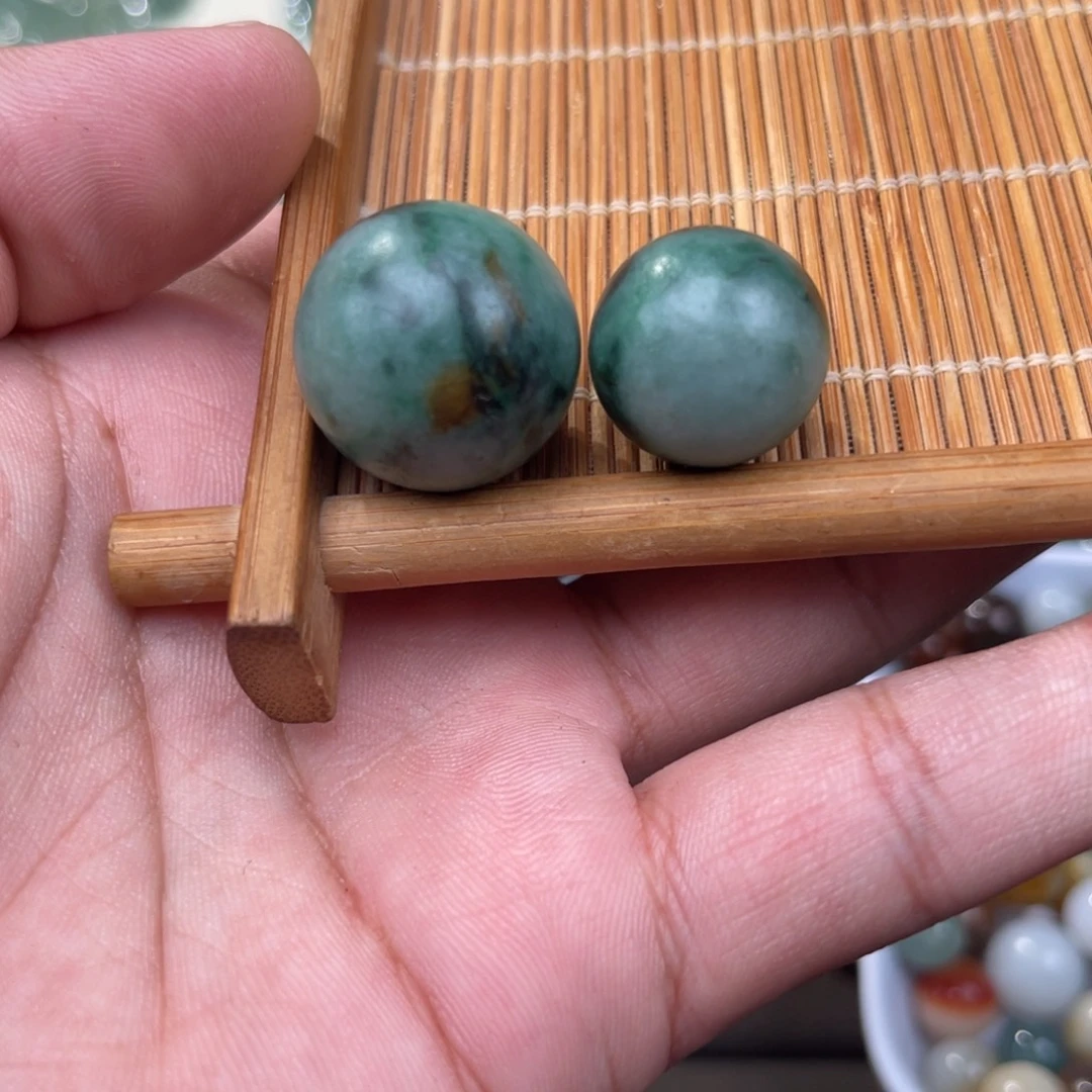 翡翠散珠王炸卡20，16