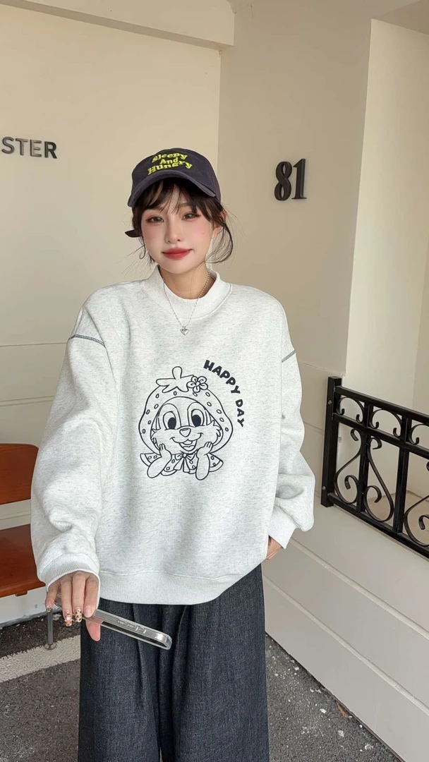 MH217-25年冬季新款松鼠刺绣半高领卫衣（加绒加厚款）