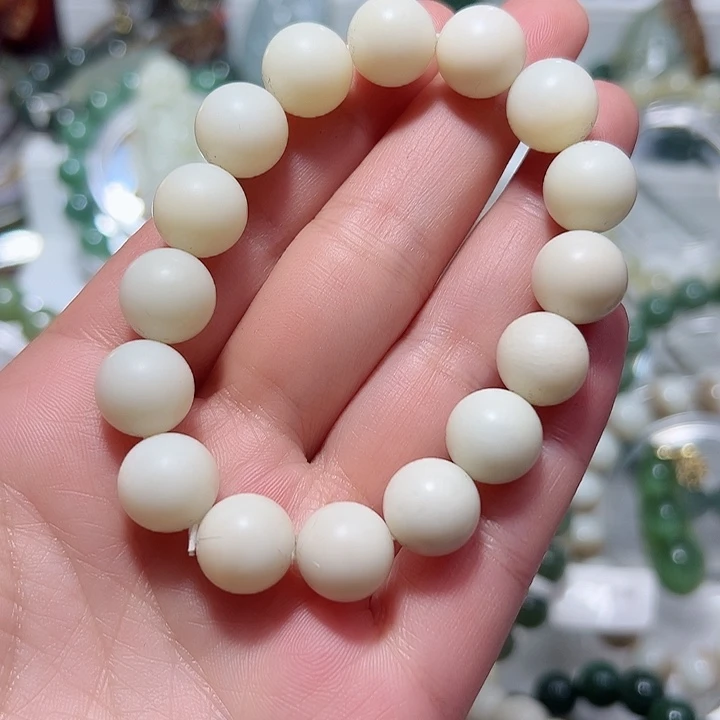 和田玉手链未镶嵌22