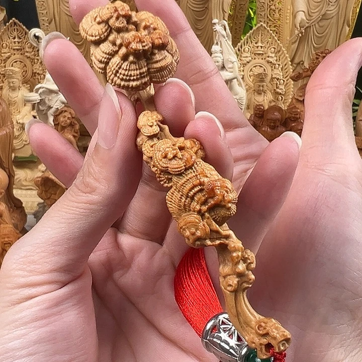 柏木（崖柏）灵芝如意