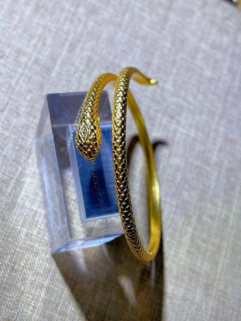 手镯 璀璨精美Tbbo3-6