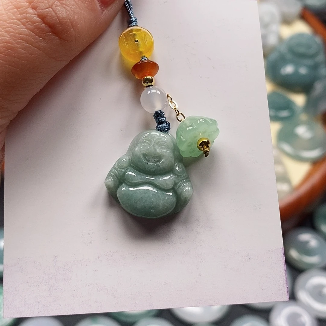 翡翠颈饰未镶嵌天然翡翠